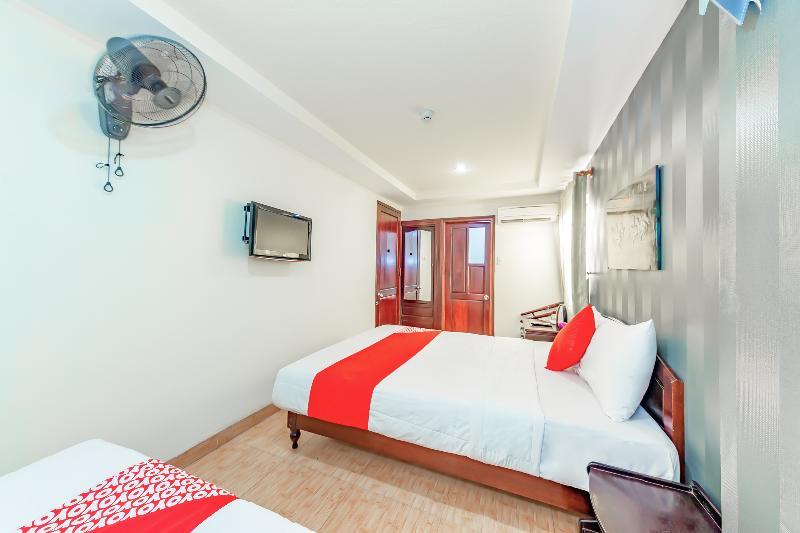 Oyo 243 Eden Hotel נה טראנג מראה חיצוני תמונה